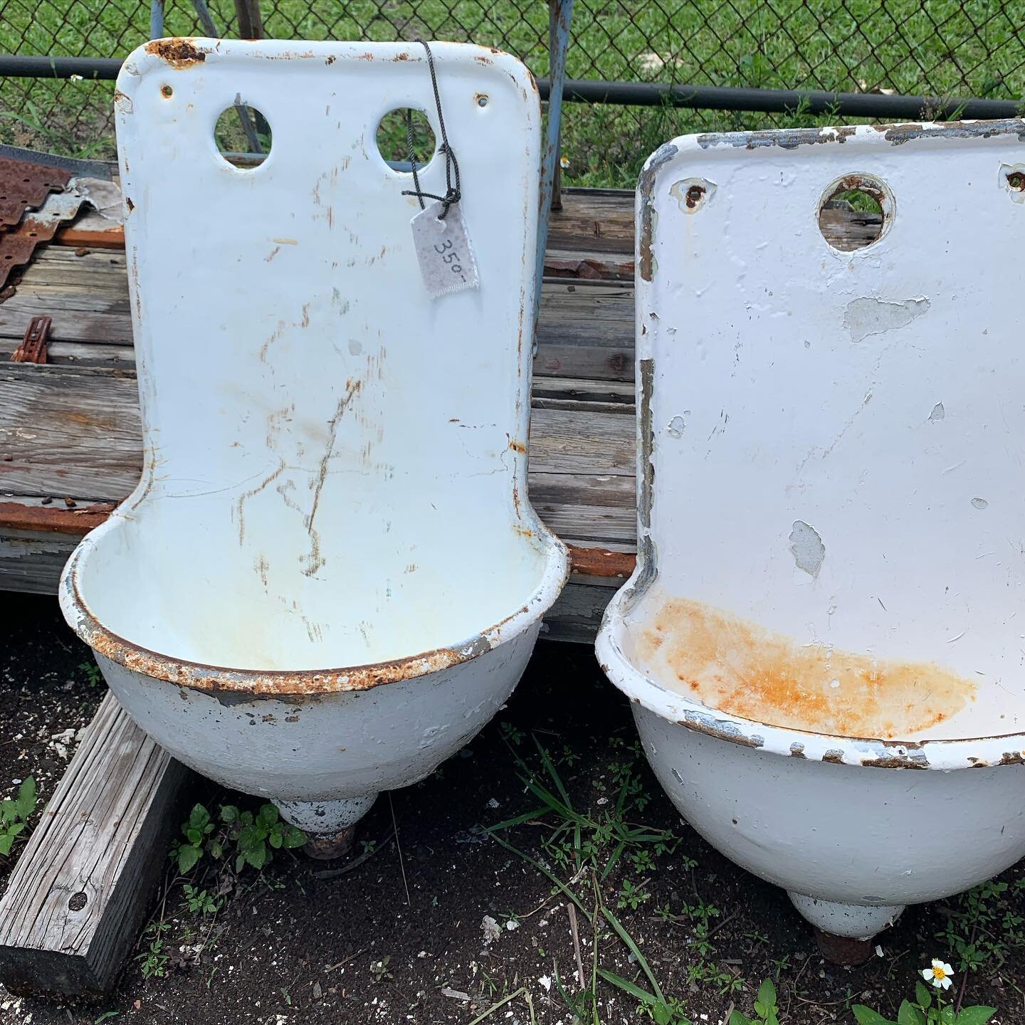 These sweet little porcelain wall mount sinks are too cute and look great in a garden potting area #vintage #garden #design #antiques #shoptampa