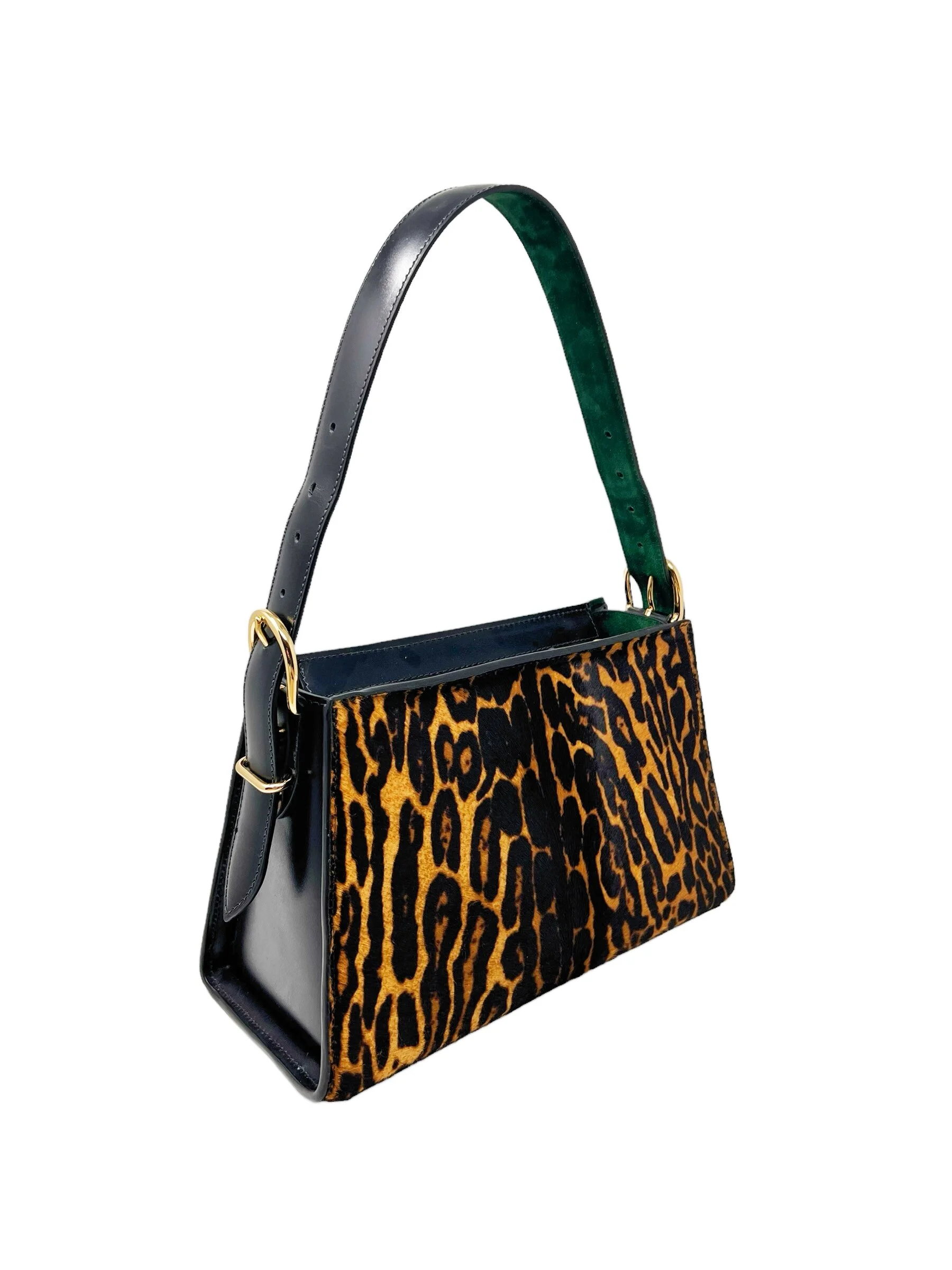 EF91DF39-14EA-4847-BF90-C524111DA414