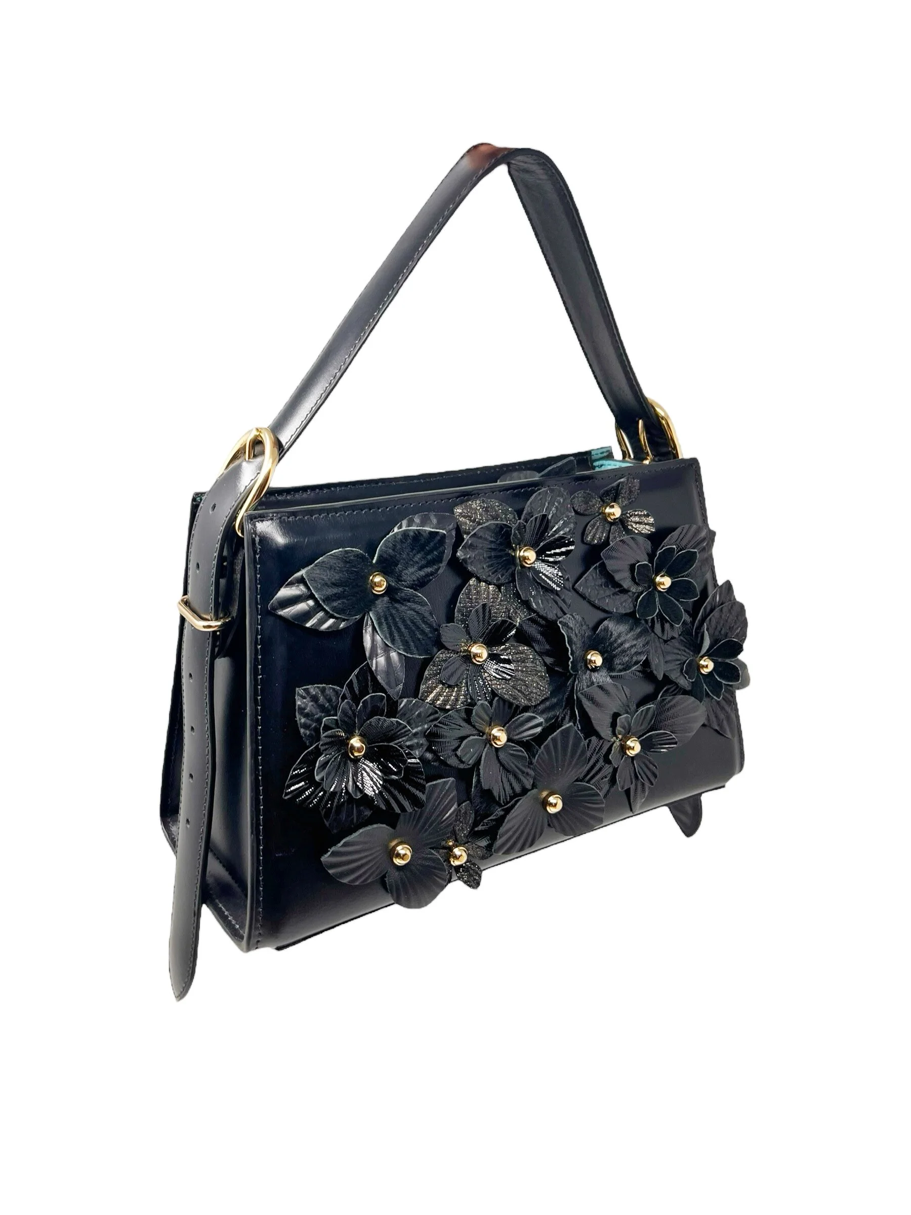 76BD4750-9C74-4FE4-818B-8BCC0C822FD0