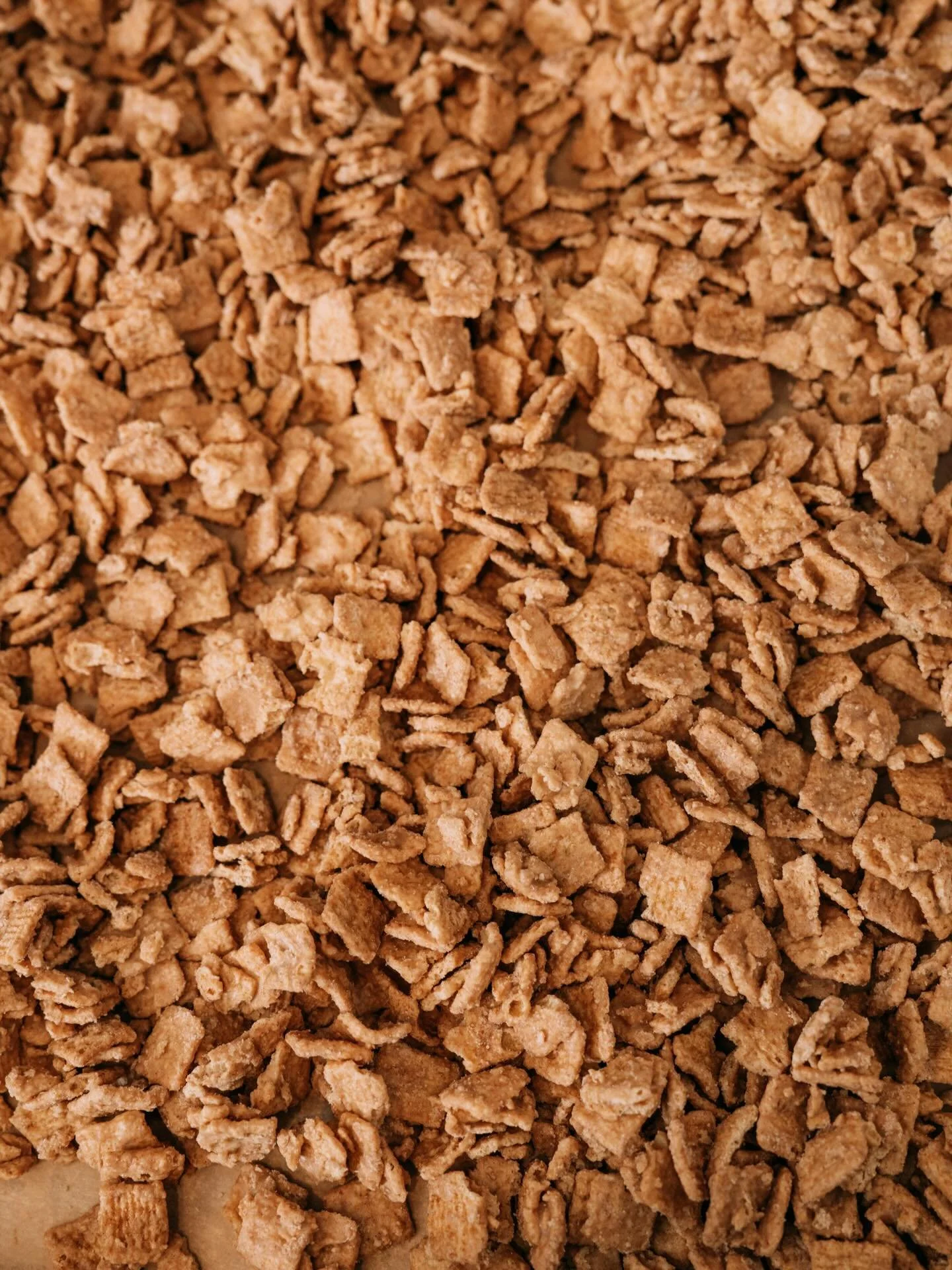 Cinnamon Toast Crunch ice cream. 🥣🥛🍨 Cinnamon cereal-milk ice cream with cinnamon toast crunch thinly coated in valrhona white chocolate for the perfect sweet crunch.✨🤎

Our featured flavor for the summer cereal collaboration benefiting Feeding T