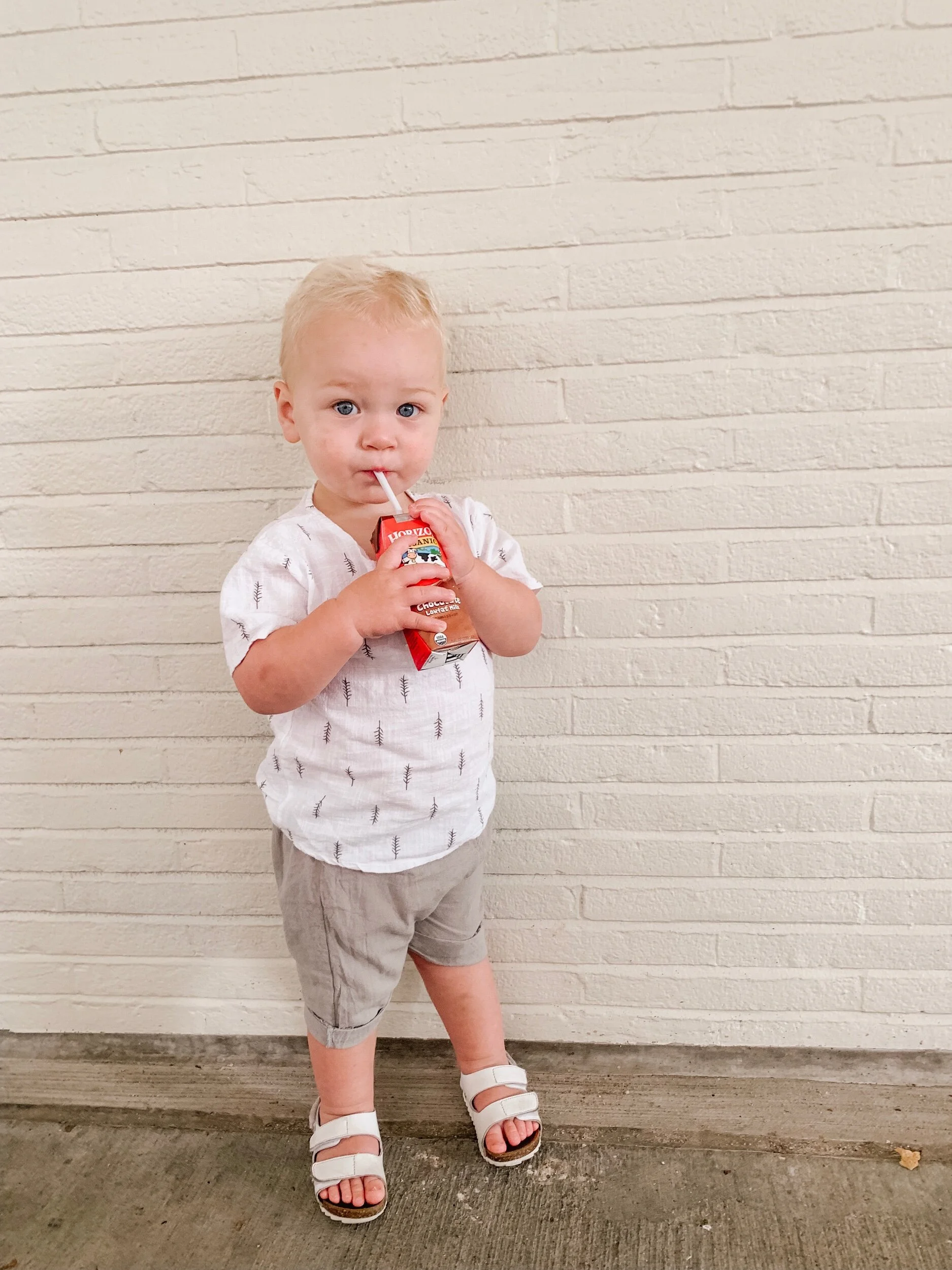 Baby Hampton sporting our Crew Linen Set ❤️