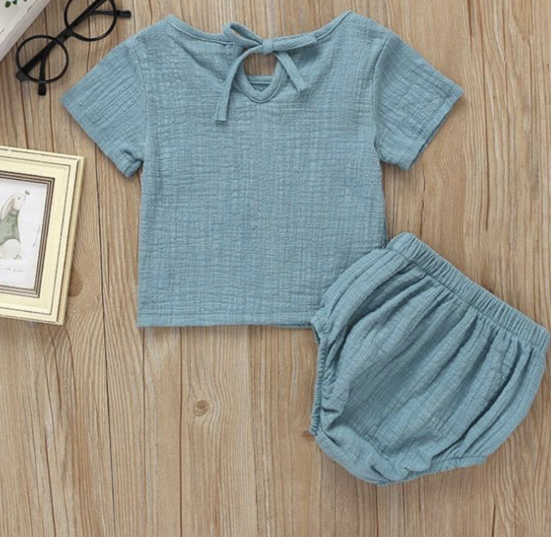 4CF4C53F-D135-4404-A61E-95D2B5F8C929