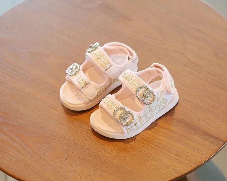 A0E6012C-61D5-4ECD-8BE3-CA6FCE0B3696