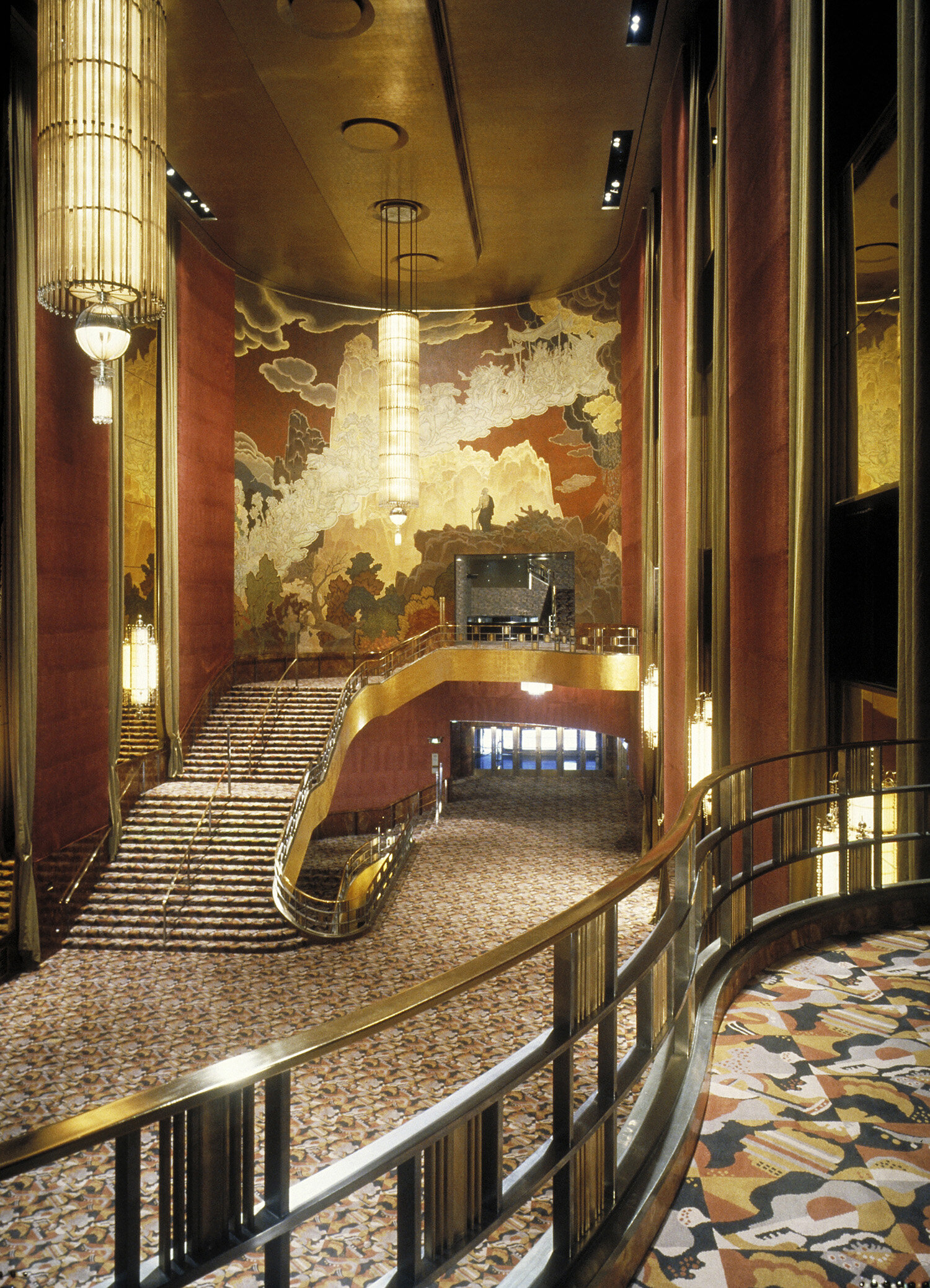 Radio City Music Hall — JONATHAN SCHLOSS / ARCHITECT