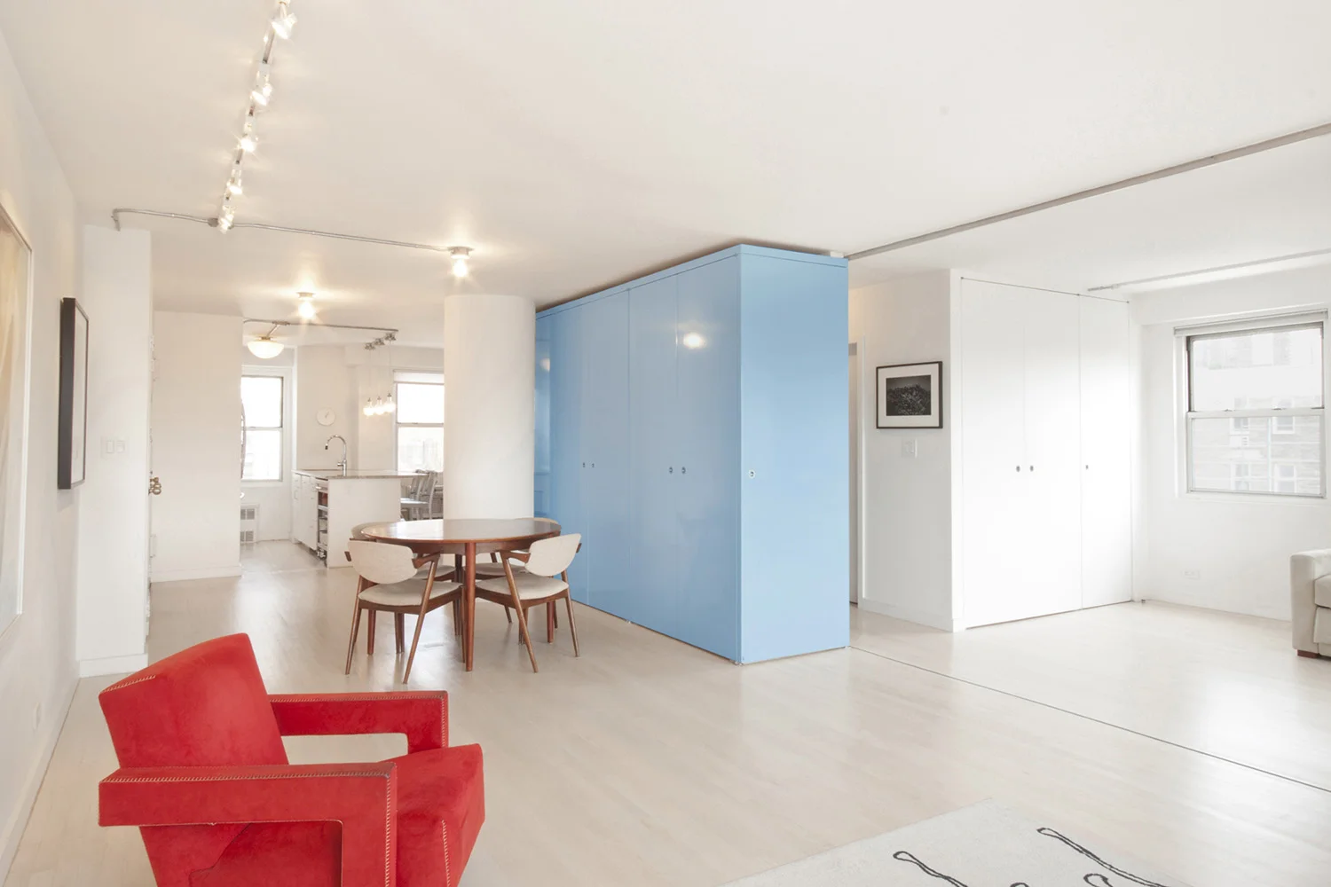 villageresidence01.jpg