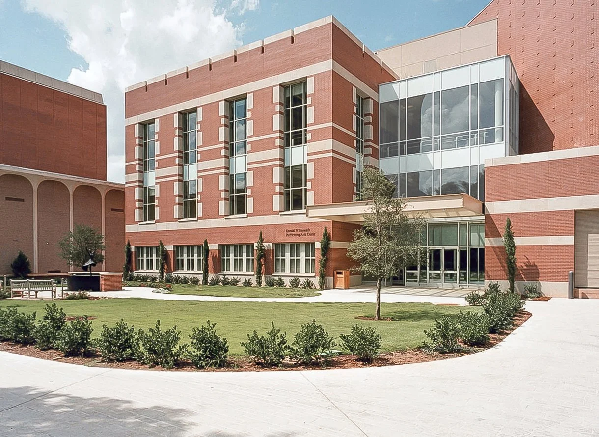 00_0194_OKC-OU-Holmberg-Exterior-Entrance_medium-1220x890.jpg