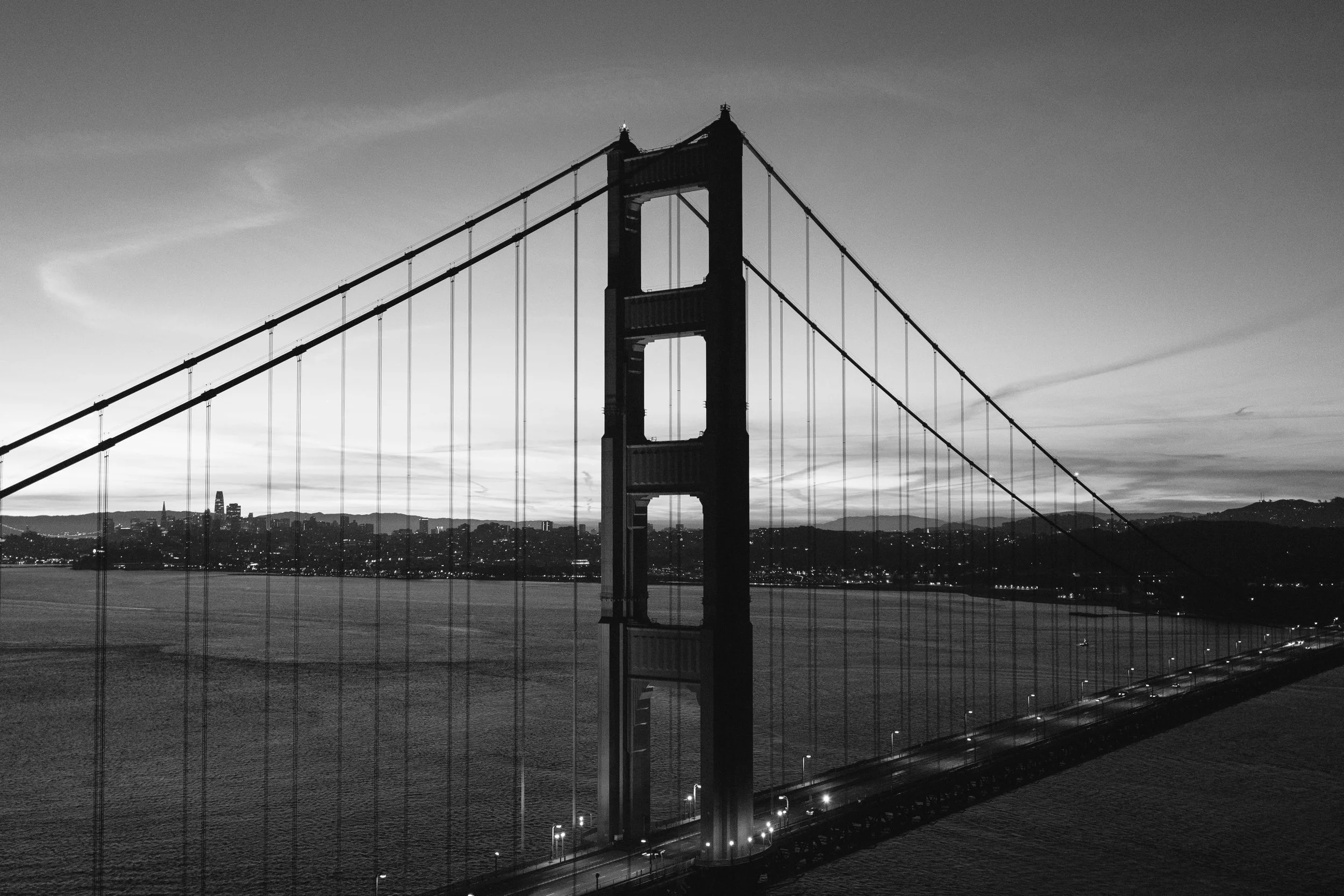 GG Sunrise BW Vic de Aranzeta.jpg