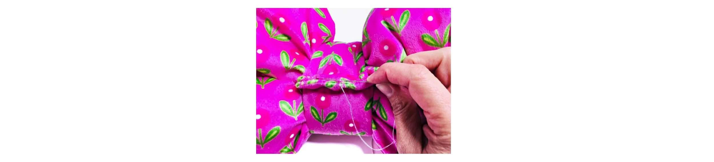 DIY bow pillow.jpg
