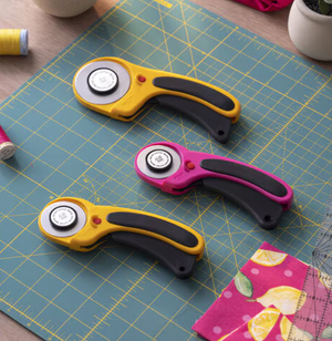 Cutting-Edge Tips: How to Use Your Rotary Cutter Like a Pro ✂️