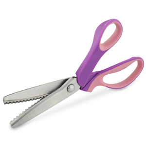Perfectly Pinked: The Cut Above with Pinking Shears ✂️