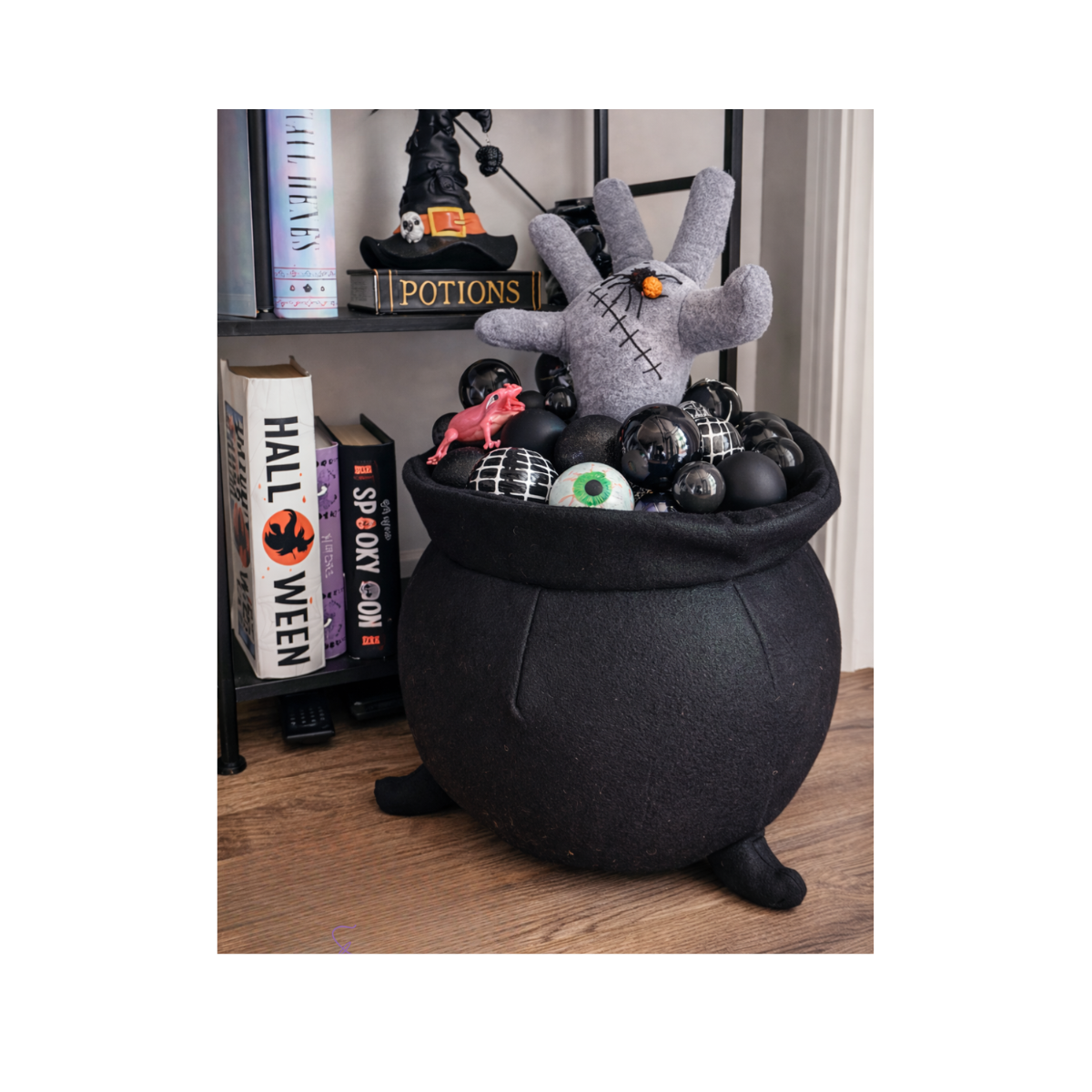 caulron severed hand pattern.png