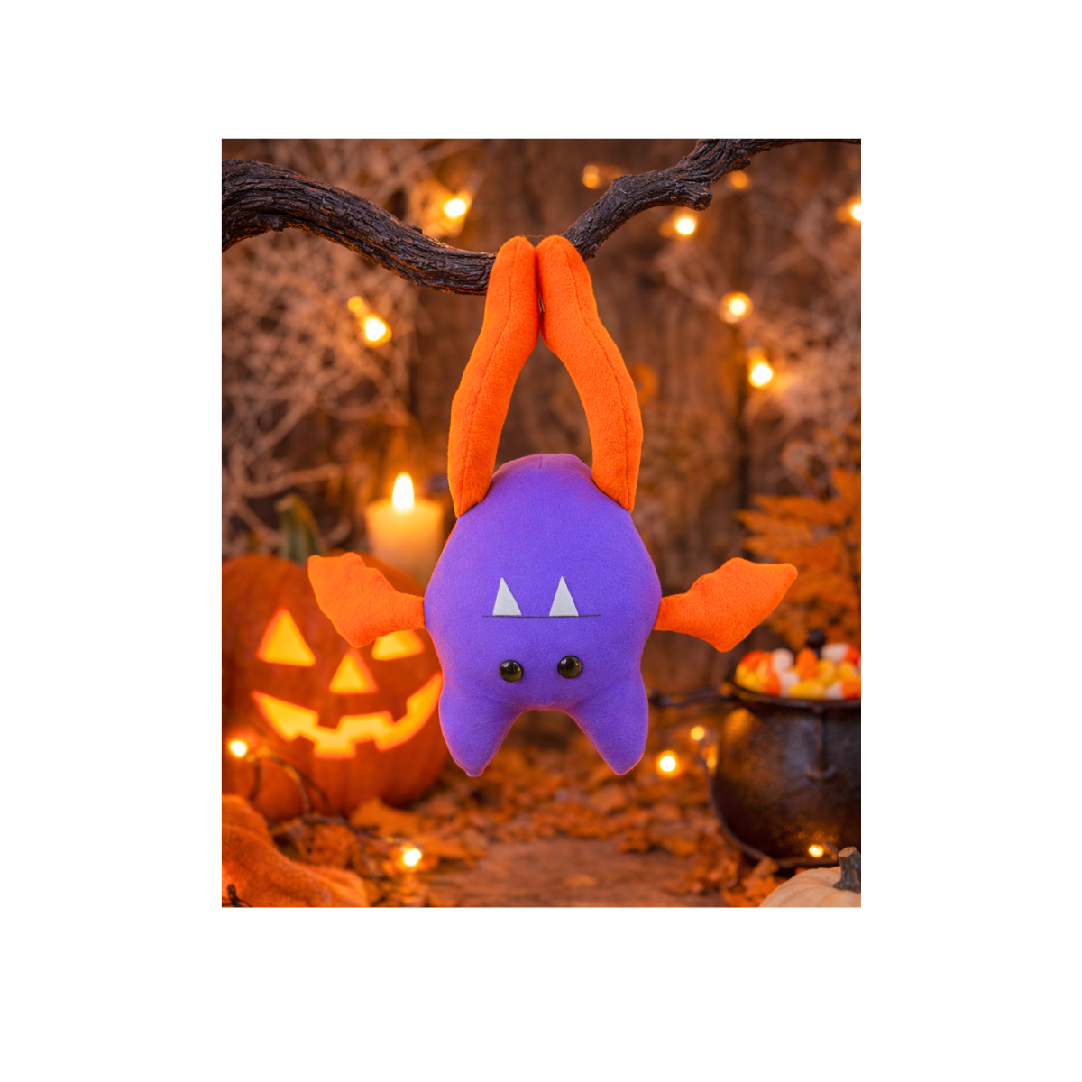 spooky bat halloween pattern.png