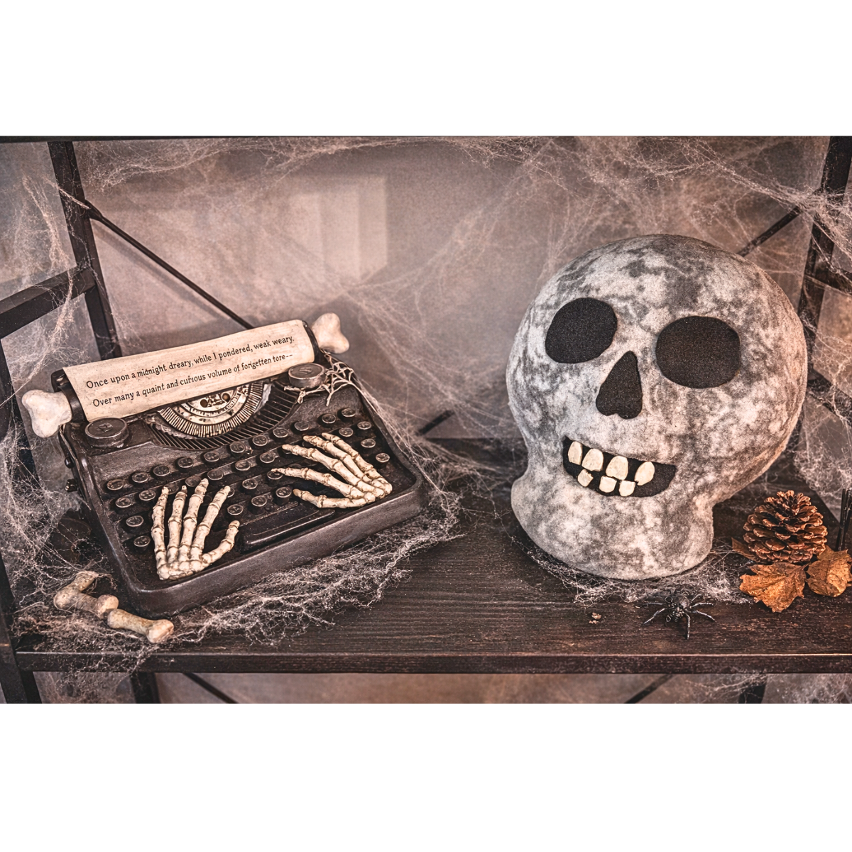 plush skull halloween pattern.png