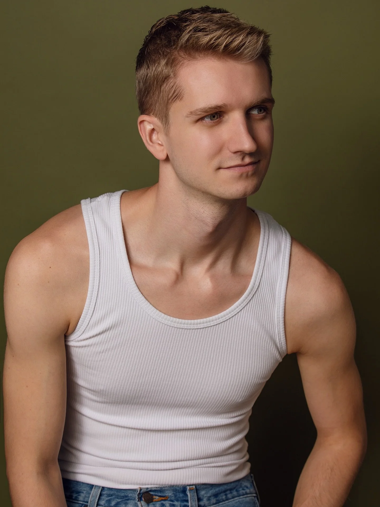 Anyone else still thinking about Gap x Katseye daily? Just me?
&bull;
📸: @curtisbrownphotography 
#curtisbrownphotography