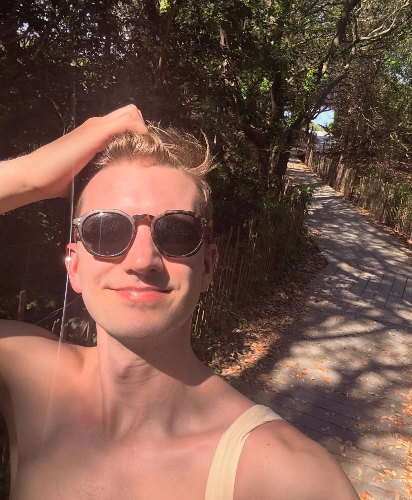 the sun got caught in my earring!