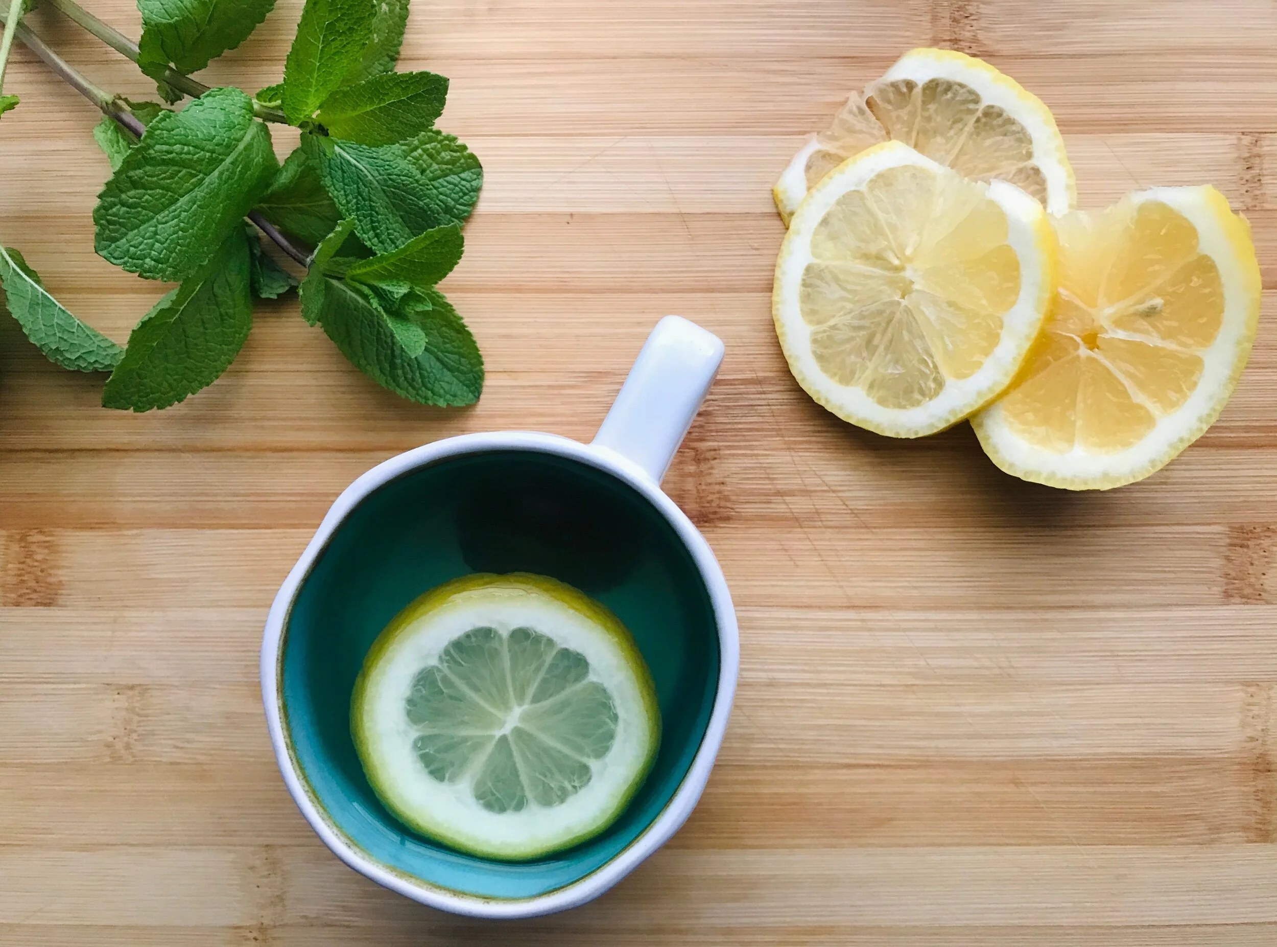 Kitchen remedy: Recipe for honey lemon tea