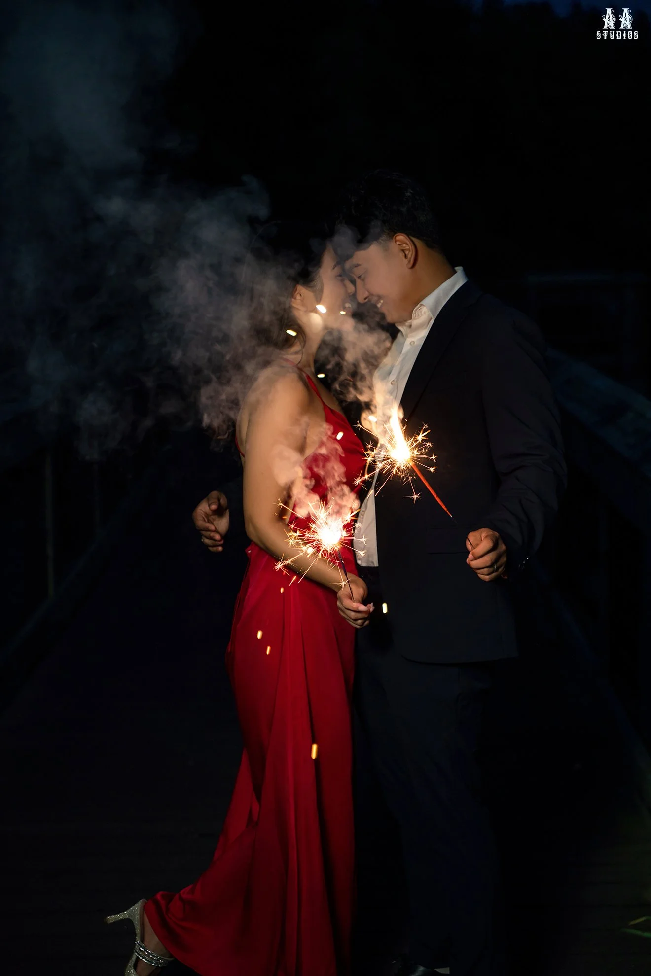 Sparklers Pre-wedding Photo session with AA Studios in Lansing MI.jpg