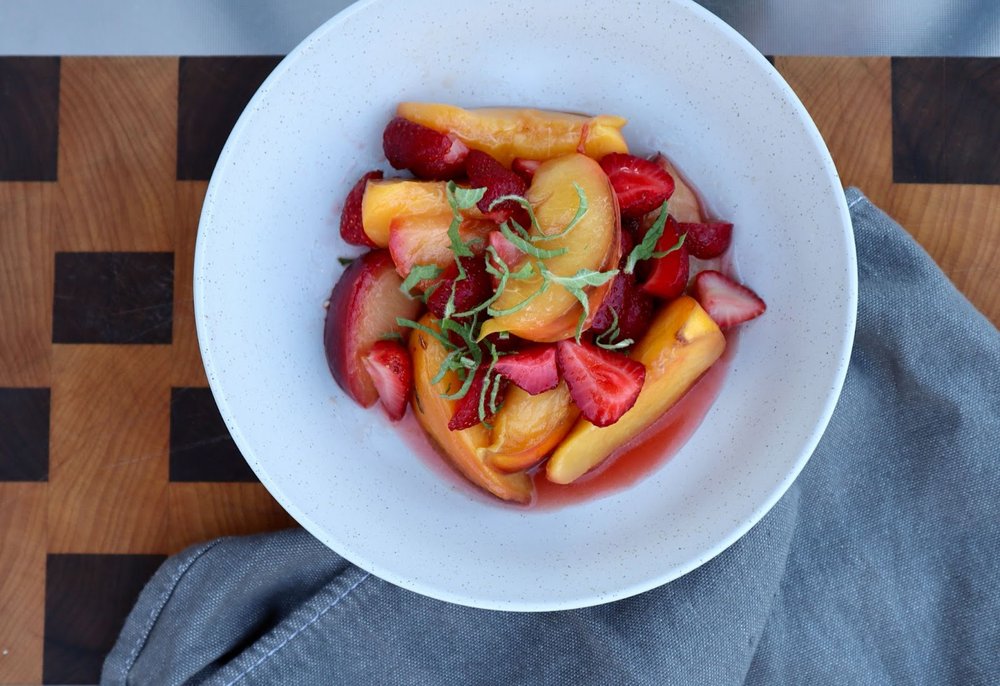 Warm+Fruit+Breakfast+Bowl+with+Apricots+and+Strawberries