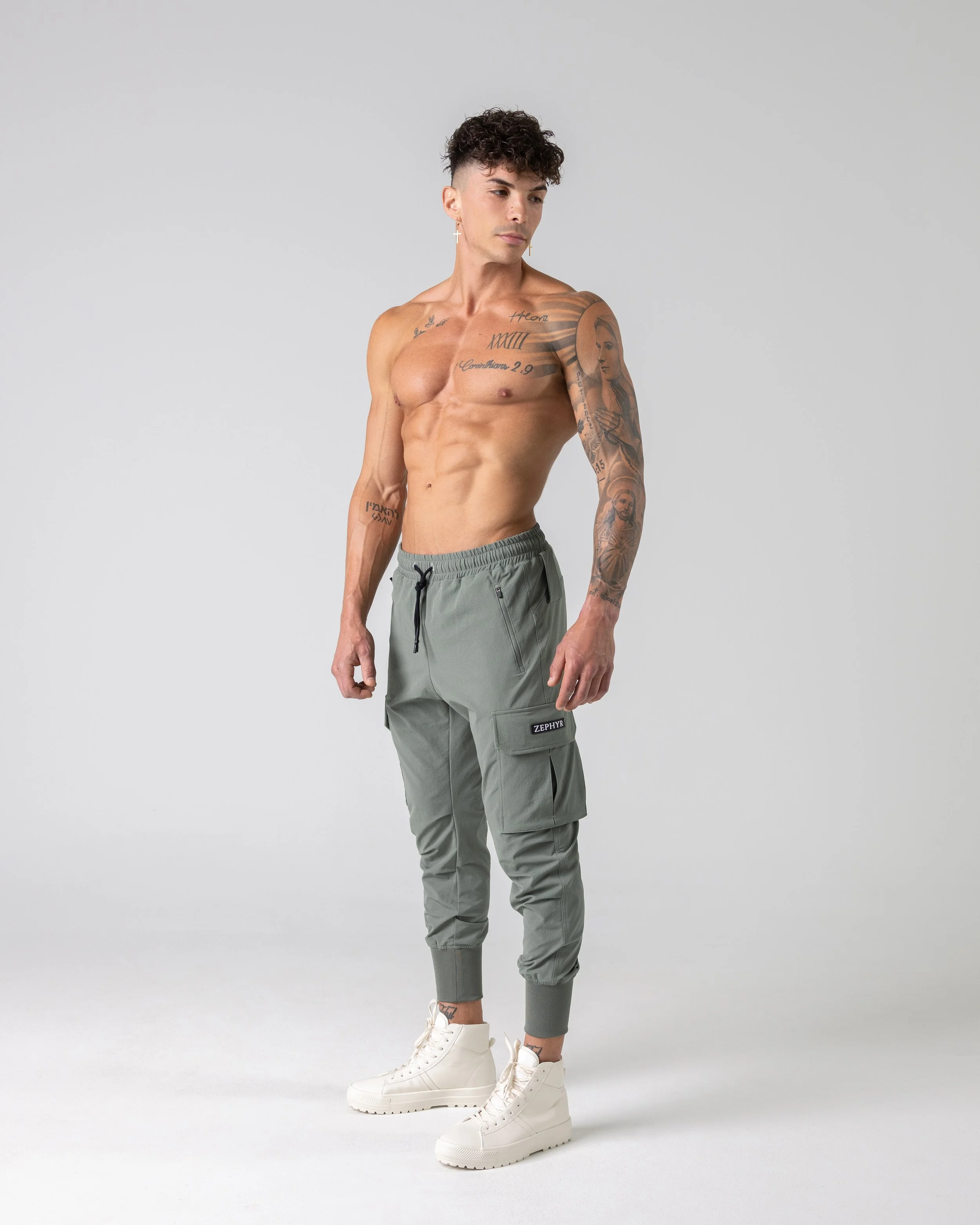 Sage Stretch Tech Cargo Pants — zephyr 