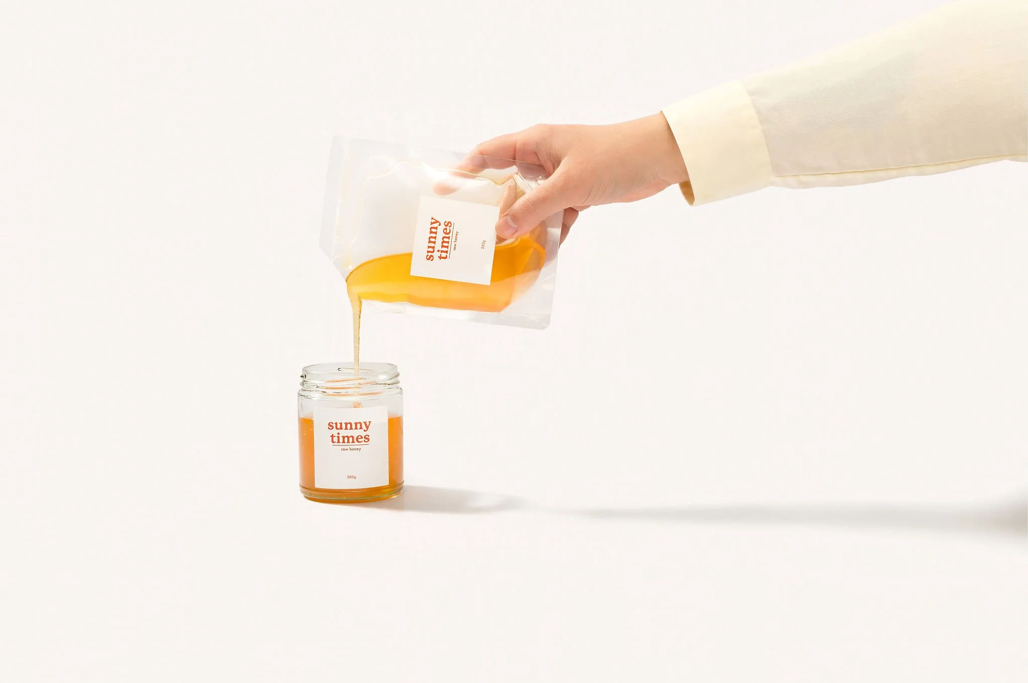 Medium raw honey pouch for honey subscription