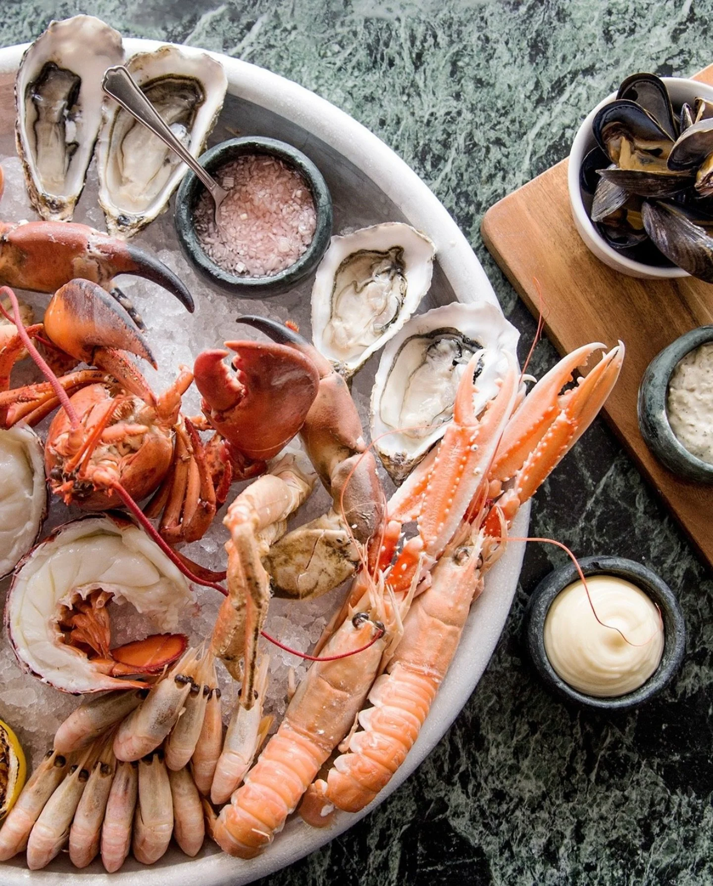 NYE ✨ This year, you can enjoy our Shellfish Plateau Royal at home.

Set the tone for an unforgettable New Year&rsquo;s Eve. Think langoustine, crab, North Sea shrimp, Gillardeau oysters, halibut ceviche, warm bread&hellip; the full Krogs seafood pla