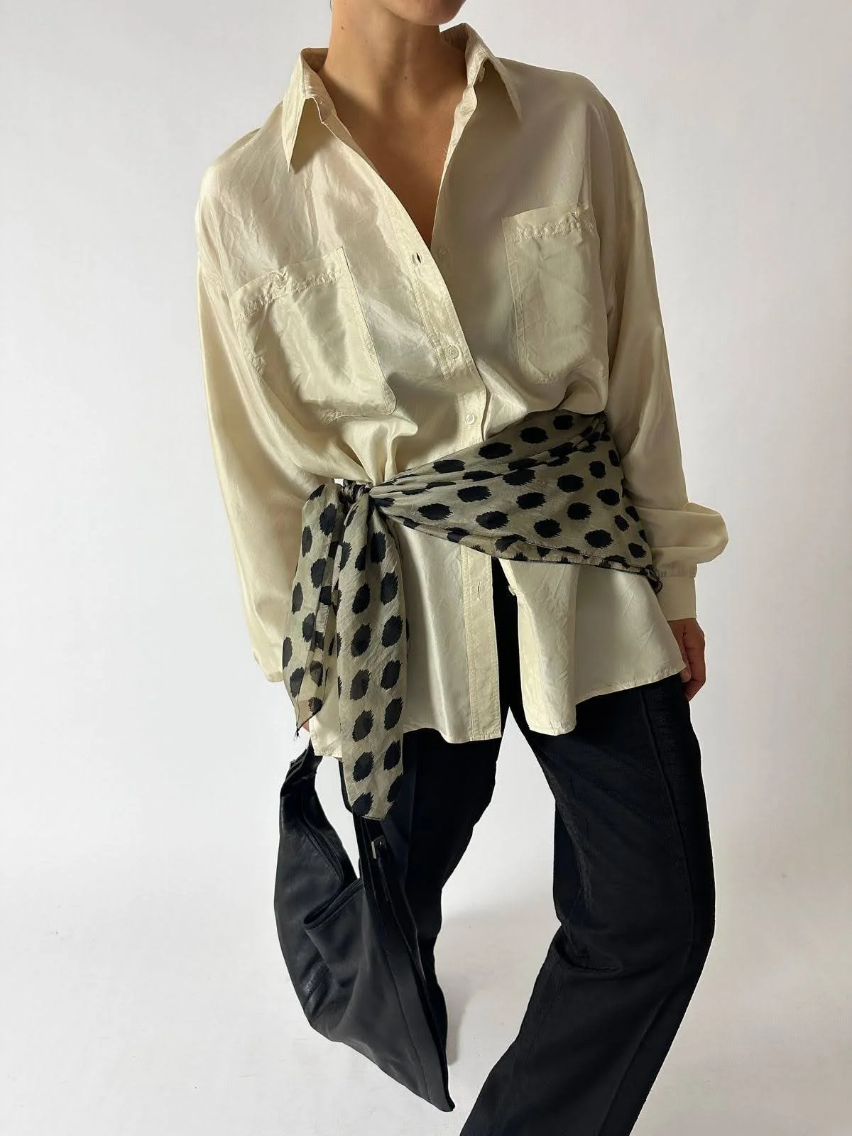 woman with tied polka dot scarf around her waist pirate core fashion 2026
