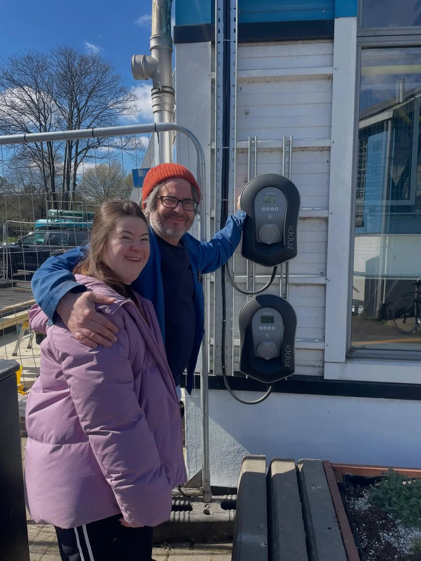 Admiring the new EV points @leaside and work moving on a pace at  the new welcome centre. 
@hackneycouncil 
#greenhackney
#greenlondon 
#sustainability