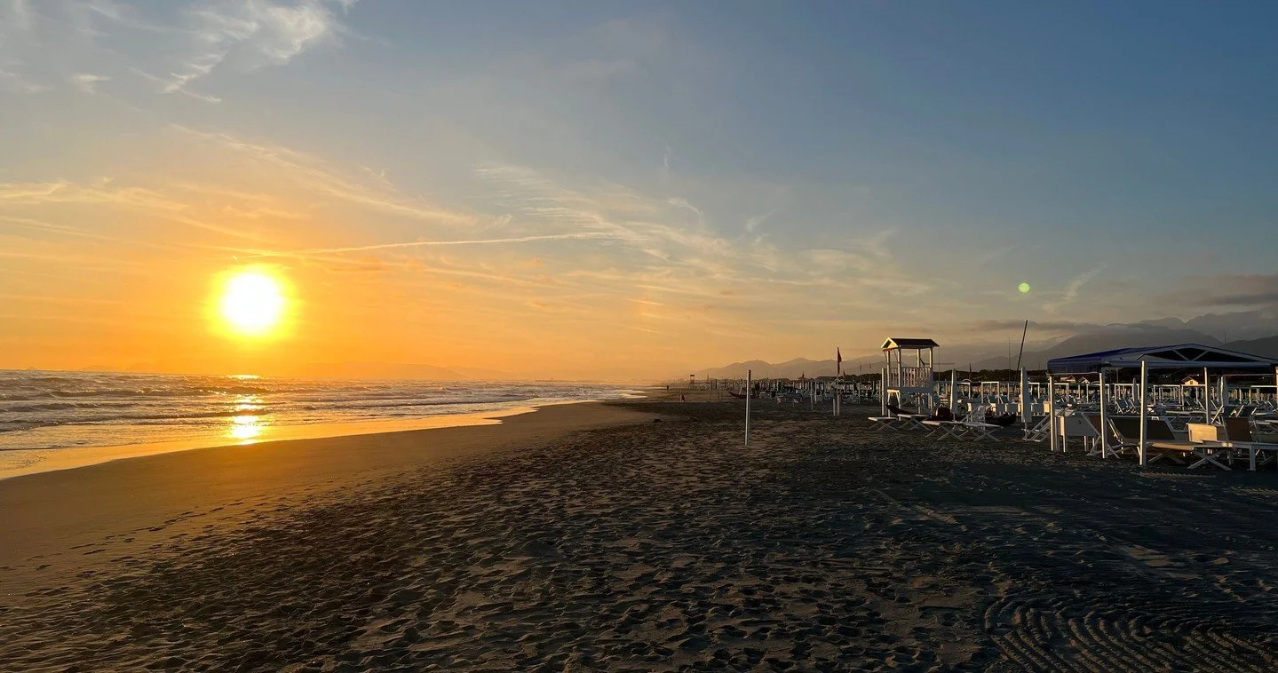 A truly spectacular backdrop for our final evening Gala Dinner on the 2024 Giro d'Italia 🌅⁠
⁠
@augustushotelresort ⁠
⁠
⁠
⁠
#supercarclub #supercarrun #drivingclub #supercarevents #supercartours #europeandrivingtour #2026supercar #driversclub #luxury