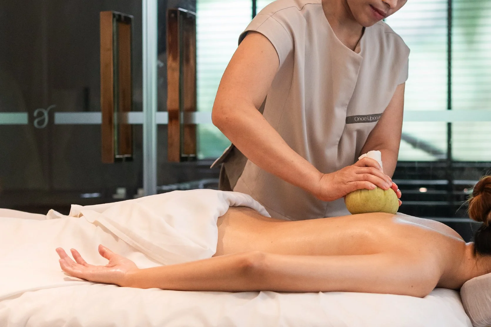 Experience Thai Spa Excellence: The Healing Power of Herbal Compress Balls in Thai Culture