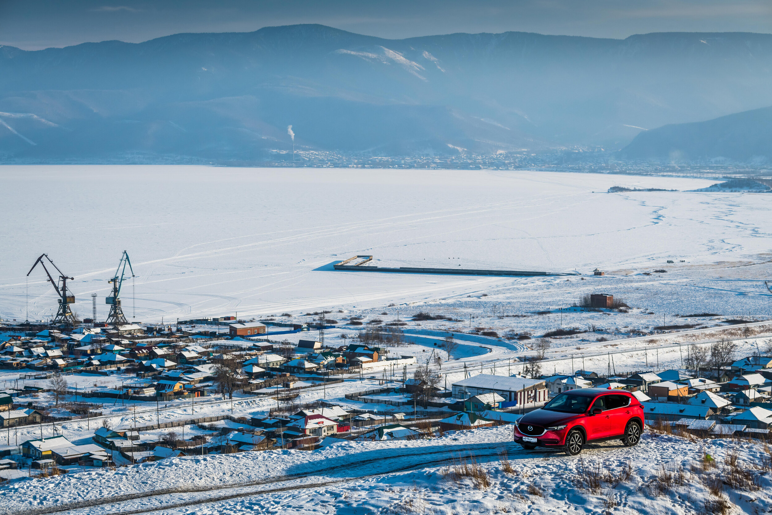 Ice drive crossing Lake Baikal in Siberia 5.jpg
