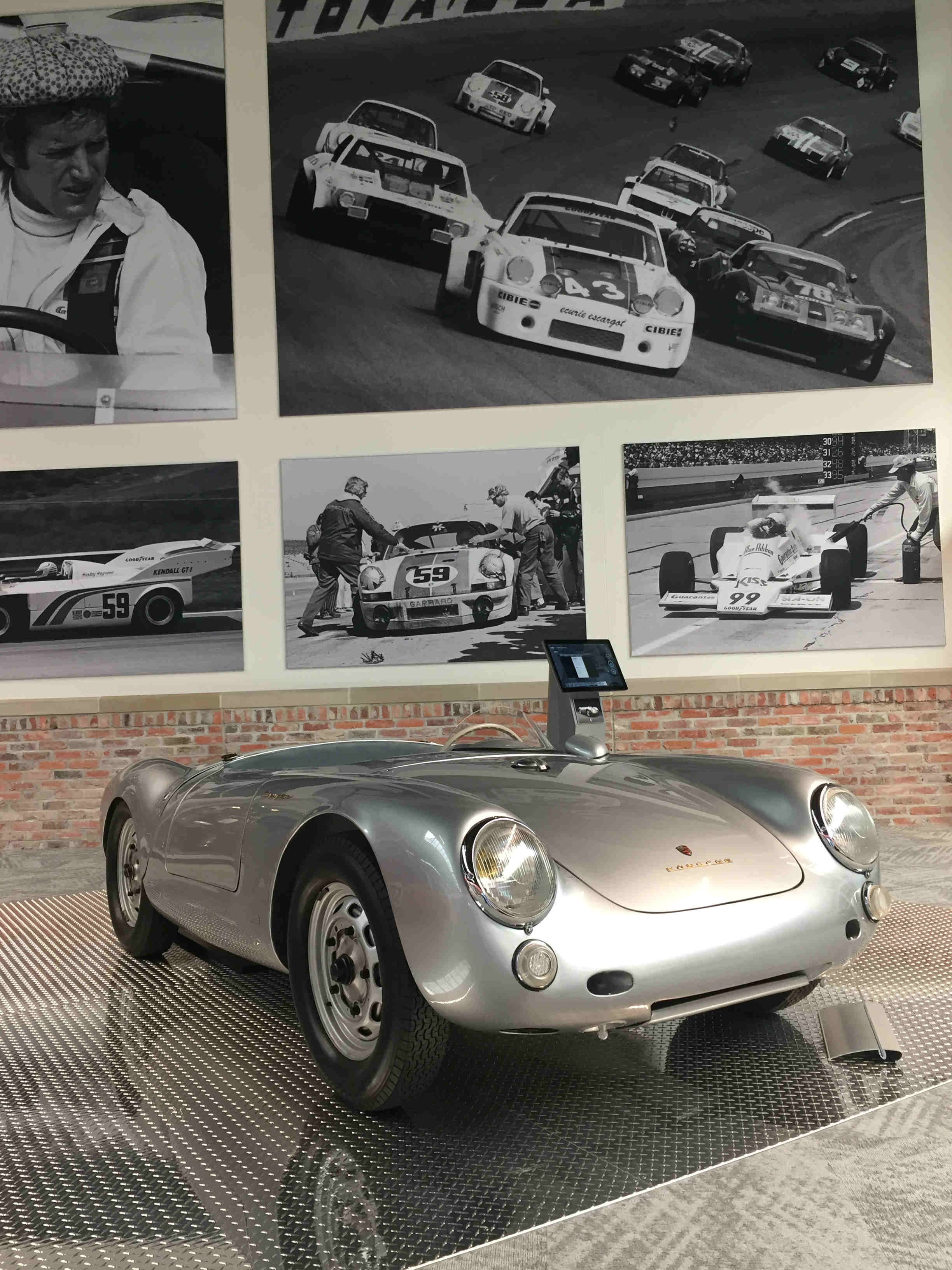 Photo gallery inside the Brumos Collection_Porsche 356 Speedster.jpg