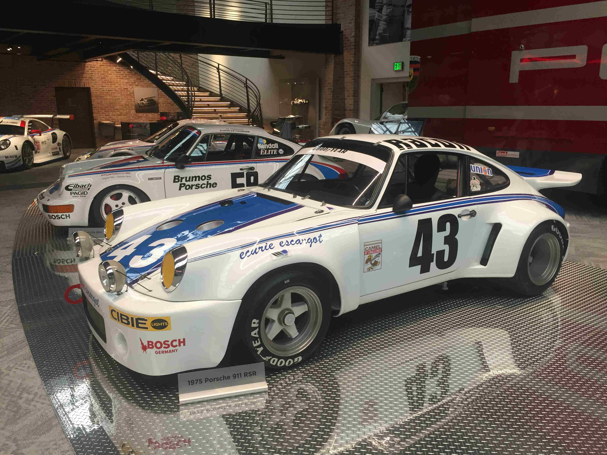 Photo gallery inside the Brumos Collection_Porsche 911 RSR_2731.jpg
