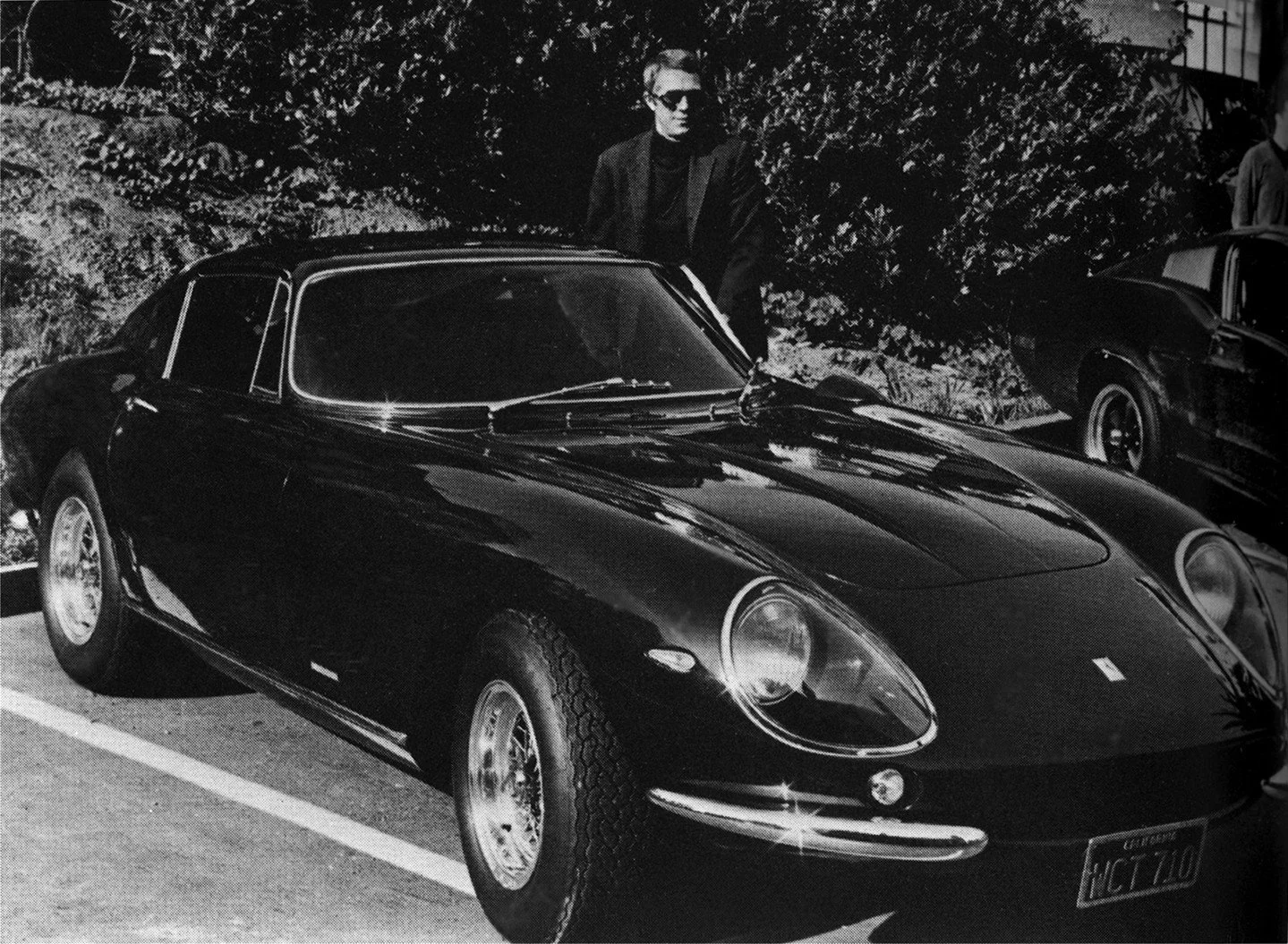 The King of Cool, Steve McQueen, had exemplary choice in cars, as shown by this @ferrari 275 GTB by Scaglietti from 1967.⁠
⁠
McQueen spent as much of his downtime as possible either behind the wheel of a race car or on two  wheels on a dirt track. An