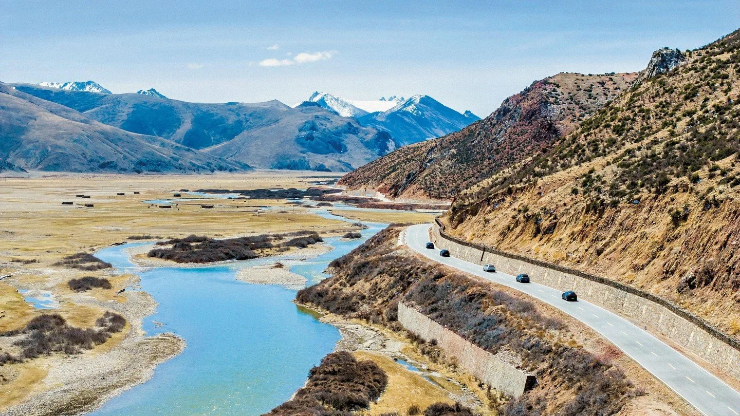 China National Highway 318 spans 3,400 miles from Shanghai to the Nepalese border.⁠
⁠
A group of @porsche cars just drove the whole thing. ⁠
⁠
Find out more about this epic cross-China drive at the link in bio.⁠
⁠
====================================