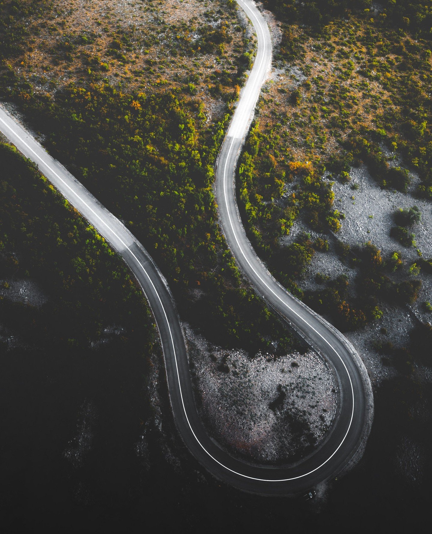 #switchbacksaturday on the Adriatic Highway, Croatia 🇭🇷⁠
⁠
"There&rsquo;s barely a boring bit in the whole length," says @simonheptinstall⁠
⁠
Discover this road trip route in full at the link in bio.⁠
⁠
📷️ Taneli Lahtinen / Unsplash⁠
⁠
=