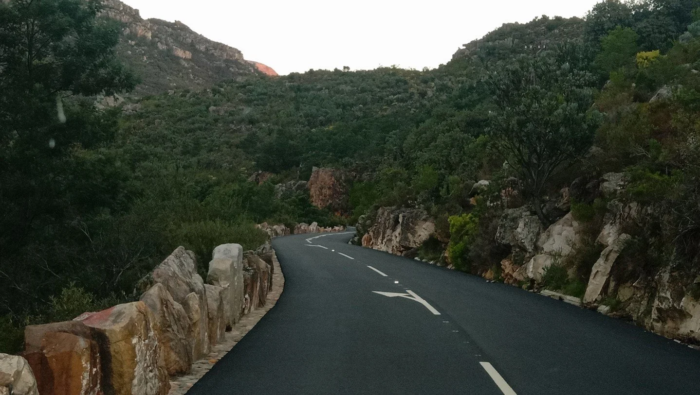 Sinewy and smooth, that's the Bainskloof Pass 🇿🇦⁠
⁠
"A recent revamp has left it with a near billiard-smooth finish. As a result it is now even more appealing to sportscar and superbike owners. Speed seekers have been known to scare rare and e