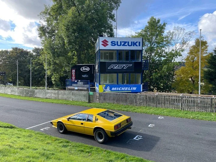 A #sundaydrive on Oliver's Mount - England's only public road race track.⁠
⁠
Just five minutes from the beachfront you trade the smells of saltwater and chips for oil and burning rubber at North Yorkshire&rsquo;s amazing Oliver&rsquo;s Mount circuit.