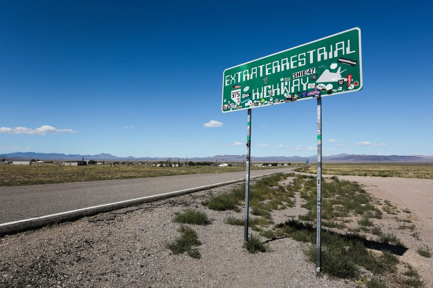 Close Encounters on the Extraterrestrial Highway 👽️⁠
⁠
"Officially given its spooky name in 1996, SR 375 had been the location of numerous UFO sightings and other strange and mysteriously unspecified alien activity over the years. As we travers