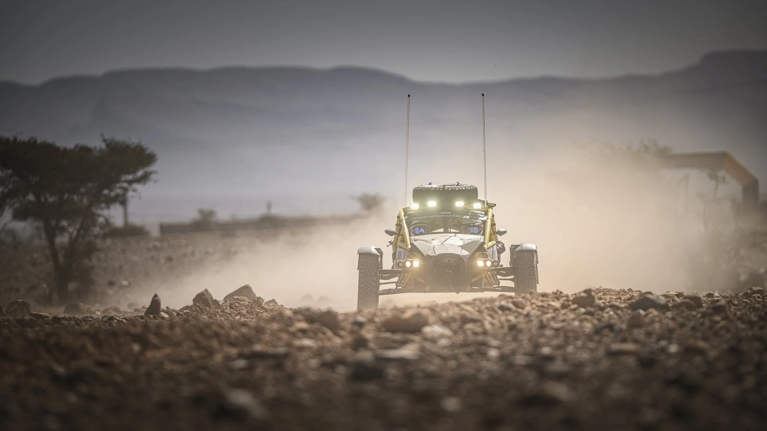 Nomad MDC 10.jpg