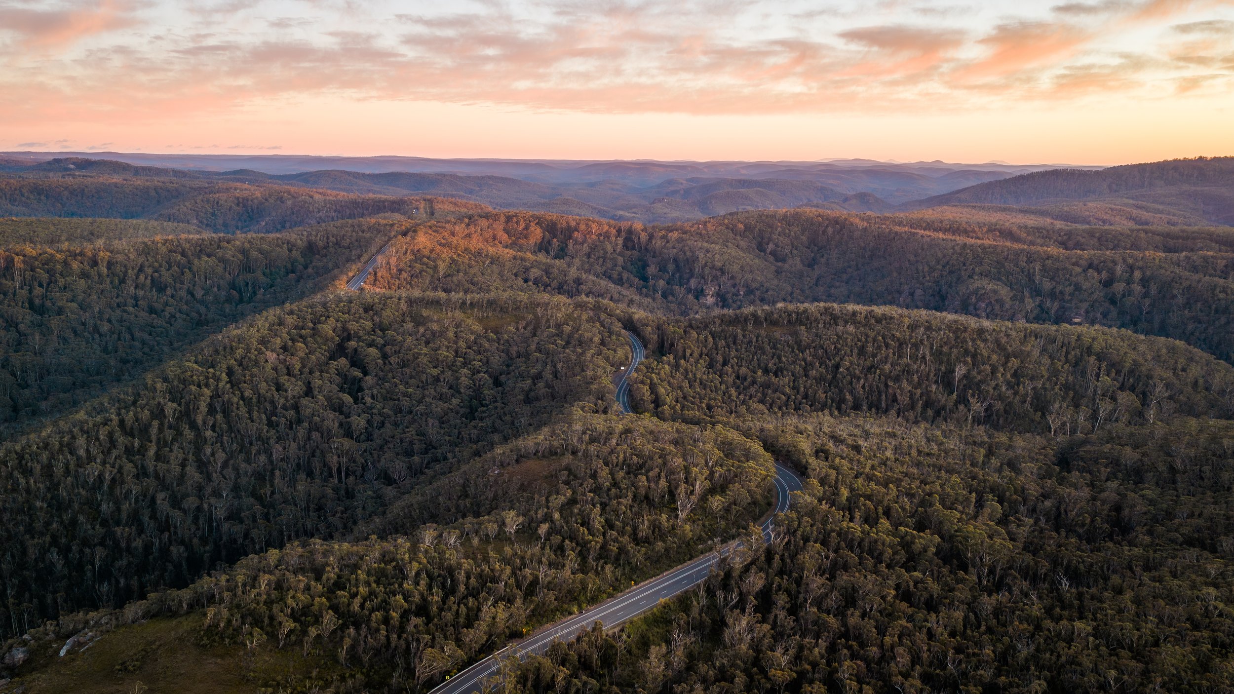 Blue Mounains Road Bilpin Australia