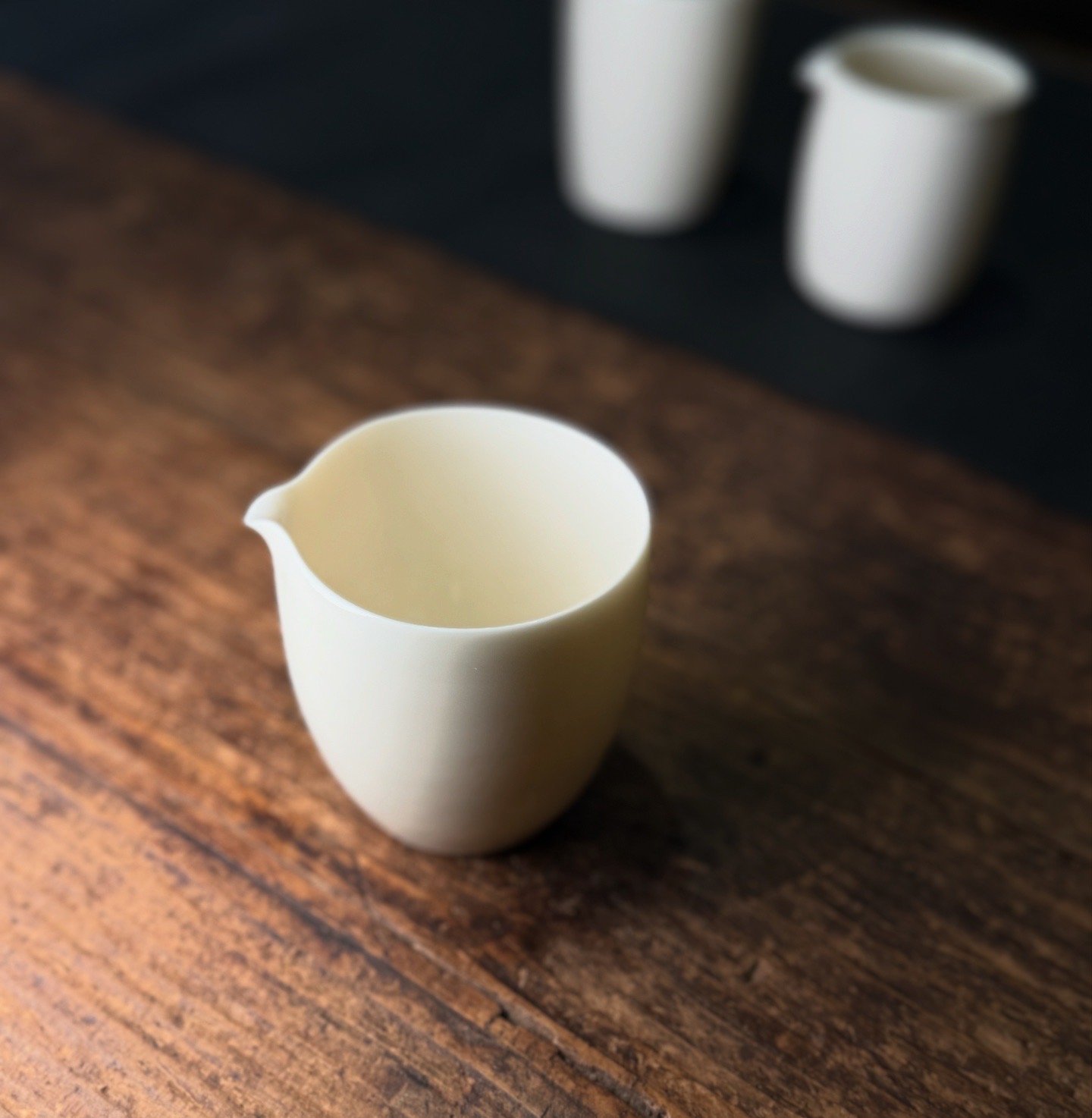 DeHua Handmade Porcelain Tea Pitcher