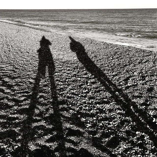 #shadows #afternoonsun #aldeburgh #suffolk #elizabethdayart #besidetheseaside #coastline #beaches #englishbeaches