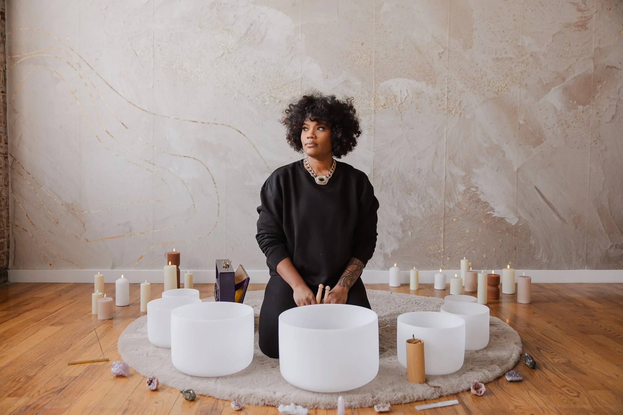 erica-singing-bowl-sound-bath-healing-neutral-moon-studio-atlanta-1.jpg