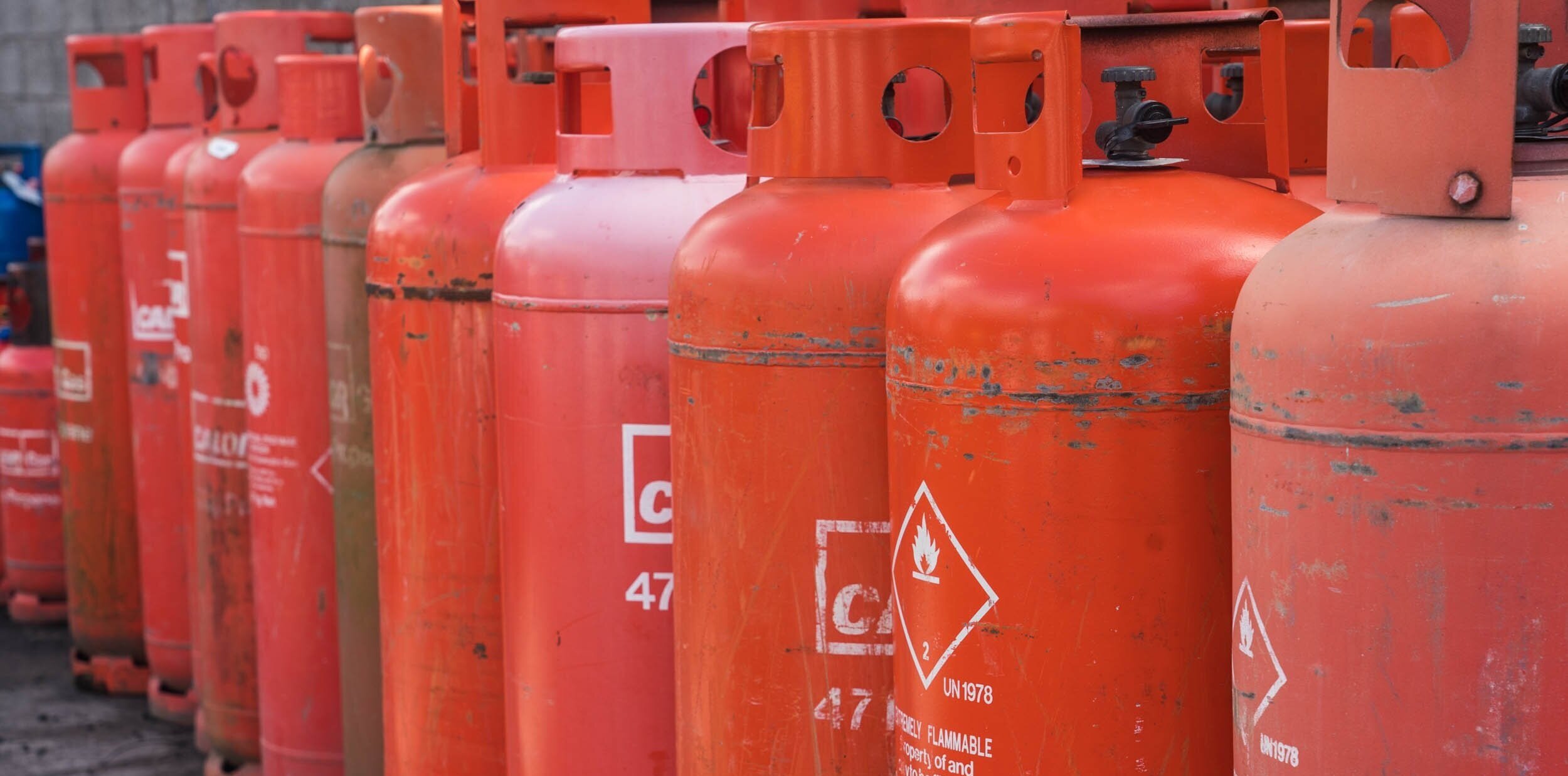 Why is a butane or propane gas cylinder never filled to 100 percent? -  GOK-Blog