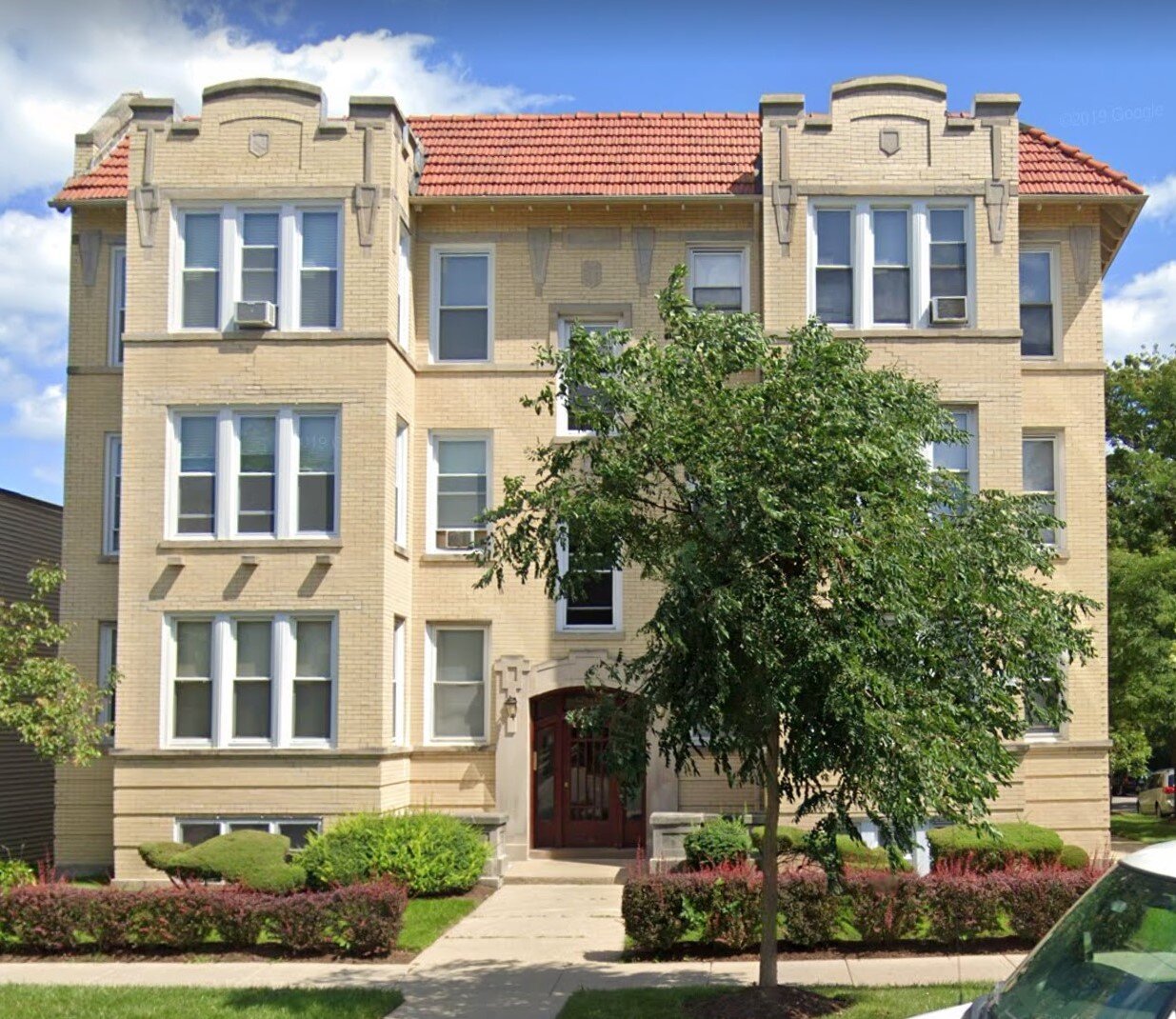 127 Ridge Evanston.jpg