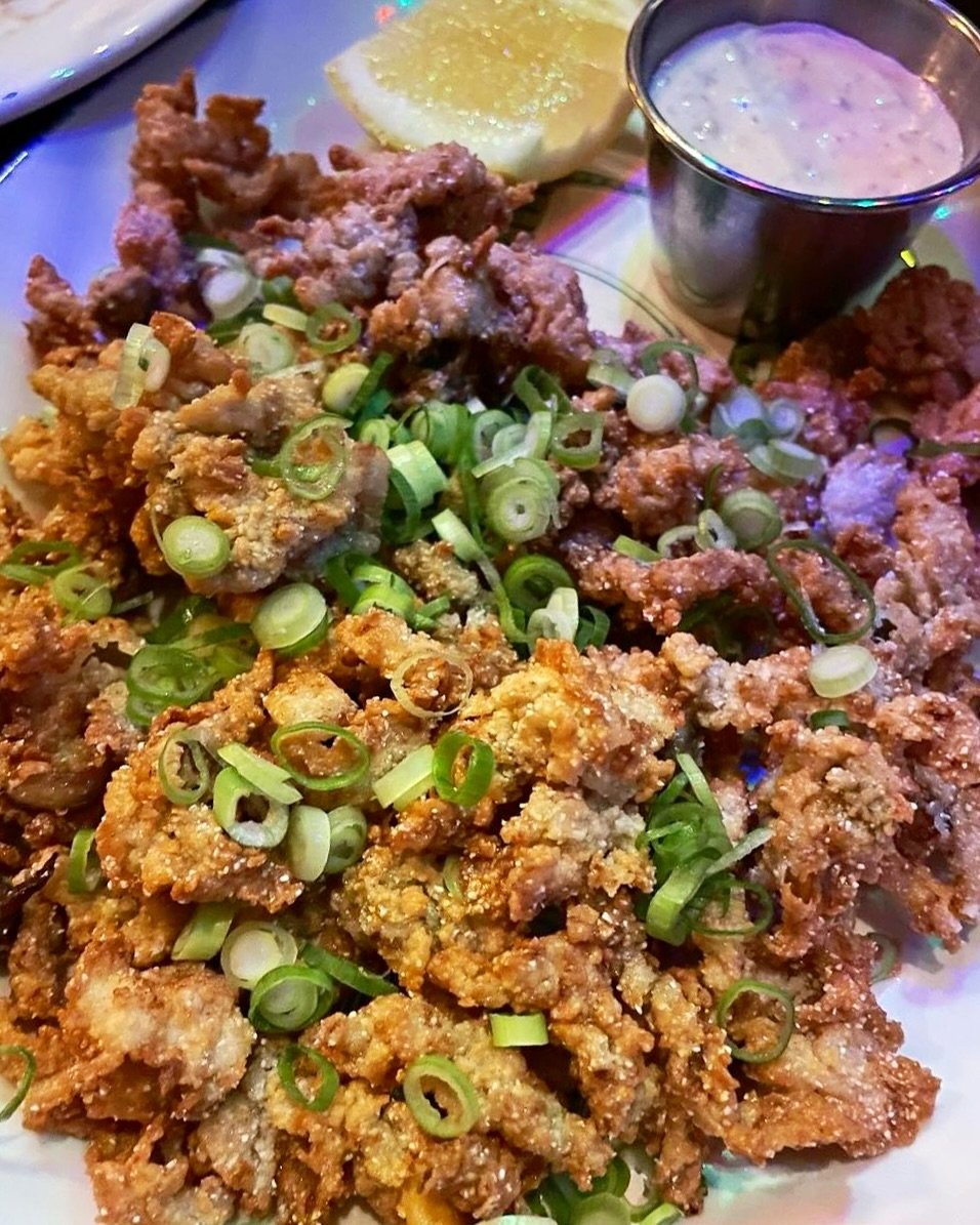 If only there were a place in Atlanta that served Fried Ipswich Clams with the Bellies&hellip; kitchen open til 10pm. Yankee BECs when the kitchen closes! Inman Park Fest is Inman Park Festing so plan accordingly!
