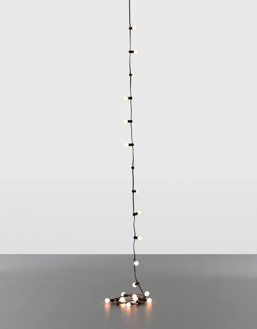 Felix Gonzalez-Torres, Untitled (Last Light), 1993