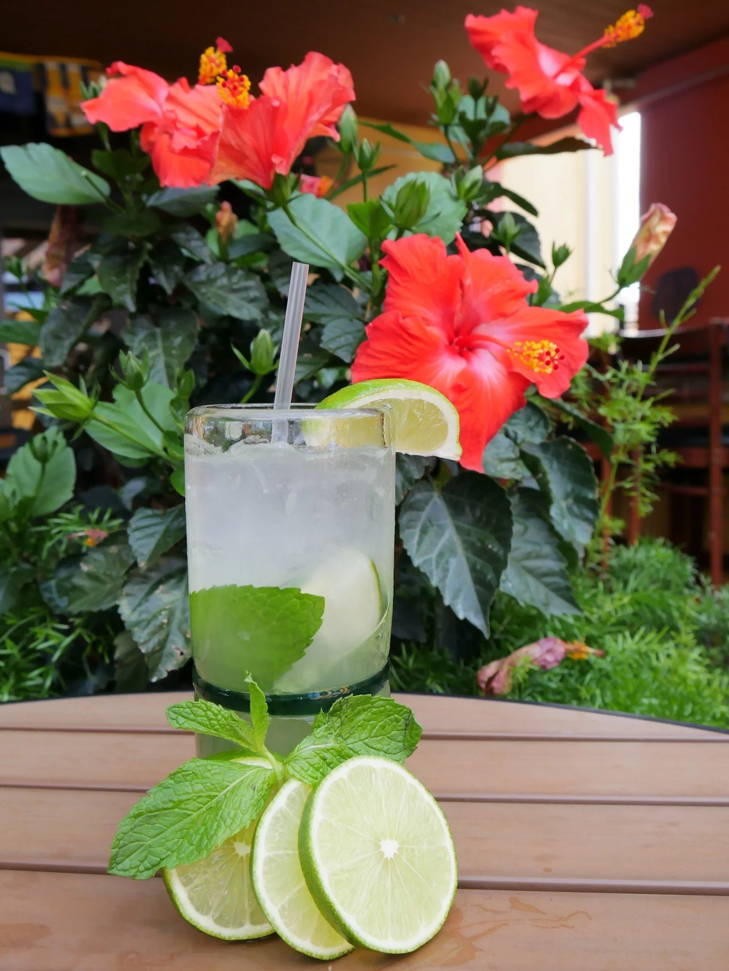 Cheers and happy Mother's Day to all the moms! 🍹💕 We hope y'all have a flowery and fun-filled day today. 💐