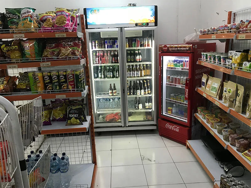 canggu-secret-hidden-bar-black-cat-mini-mart-bali.jpg