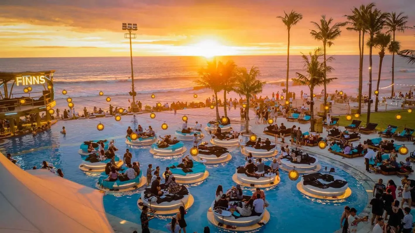 finns-beach-club-in-bali.jpg